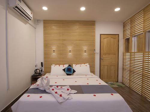 Central Boutique Inn Мале Экстерьер фото
