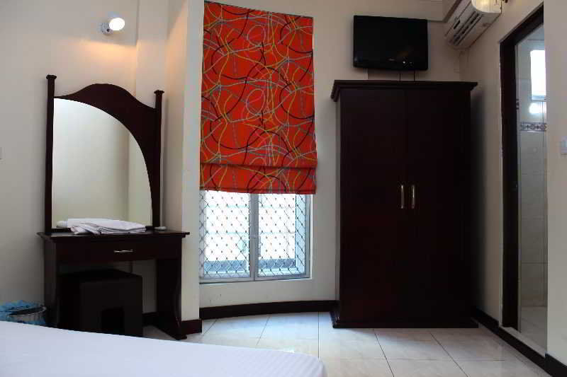 Central Boutique Inn Мале Экстерьер фото